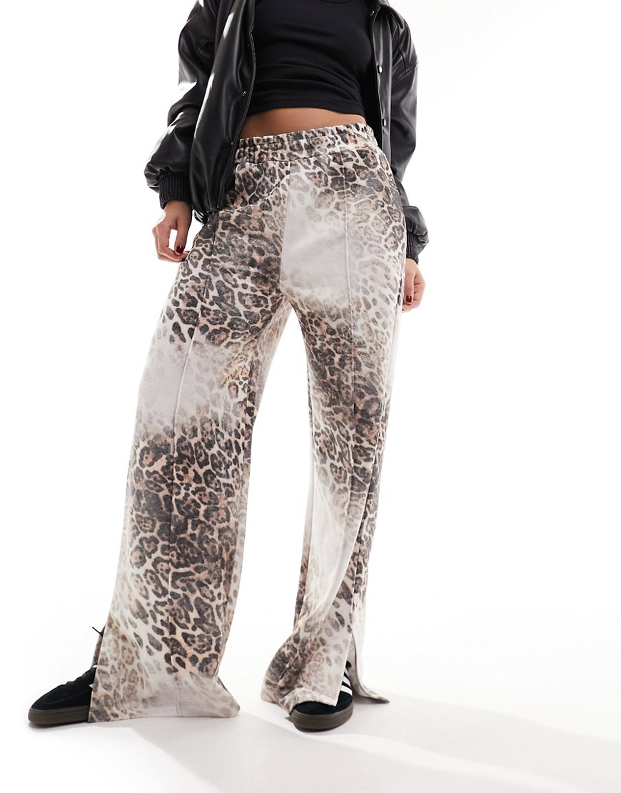 ASOS DESIGN oversized sweatpants in leopard print-Multi