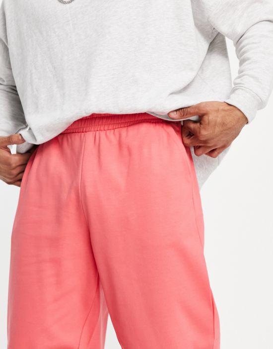 https://images.asos-media.com/products/asos-design-oversized-sweatpants-in-pink-pink-part-of-a-set/23304250-3?$n_550w$&wid=550&fit=constrain