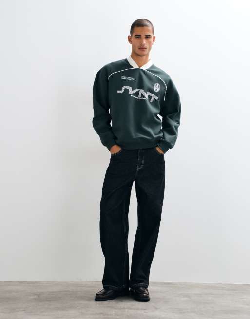 ASOS DESIGN oversized sweatshirt i ribstrik med V-hals, piping og puff-print i mørkeste gran, 2 af 5