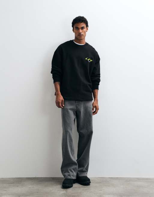 ASOS DESIGN oversized sweatshirt med buet rå kant i sort polybomuld, 3 af 5