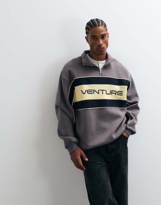 ASOS DESIGN oversized sweatshirt med halv lynlås, cut-and-sew-paneler, piping og print i grå polycotton, 5 af 5