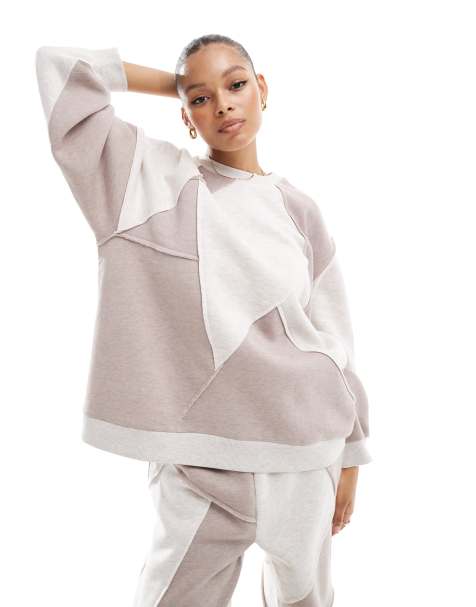 ASOS DESIGN - Oversized sweatshirt med patchwork-detaljer i havrefarvet blanding - Del af sæt - view 1