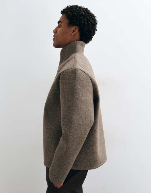ASOS DESIGN oversized sweatshirt van borgtextuur met kwartrits en opstaande kraag in bruin, 5 van 5