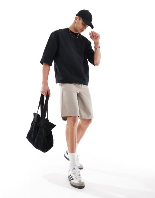 ASOS DESIGN - Oversized sweatshirt van dikke stof met korte mouwen in zwart, 2 van 4