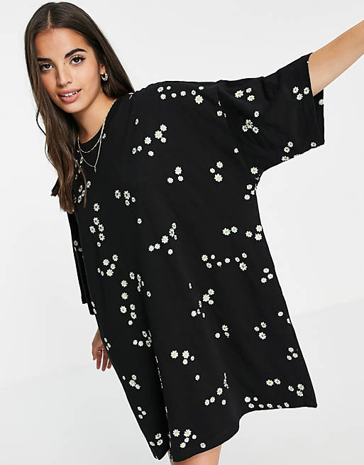 Women oversized t-shirt dress with all over green ditsy embroidery in black 