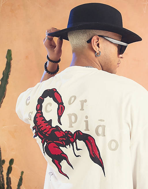 Men oversized t-shirt in beige with ranch scorpion back print 