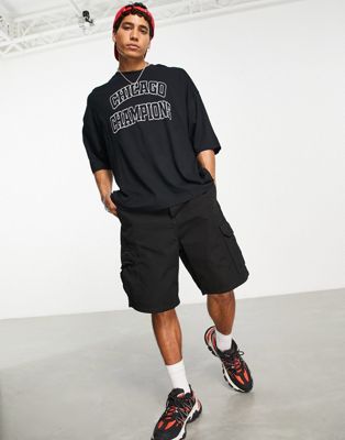 ASOS DESIGN oversized t-shirt in black cotton blend with Chicago city print  - BLACK | ASOS