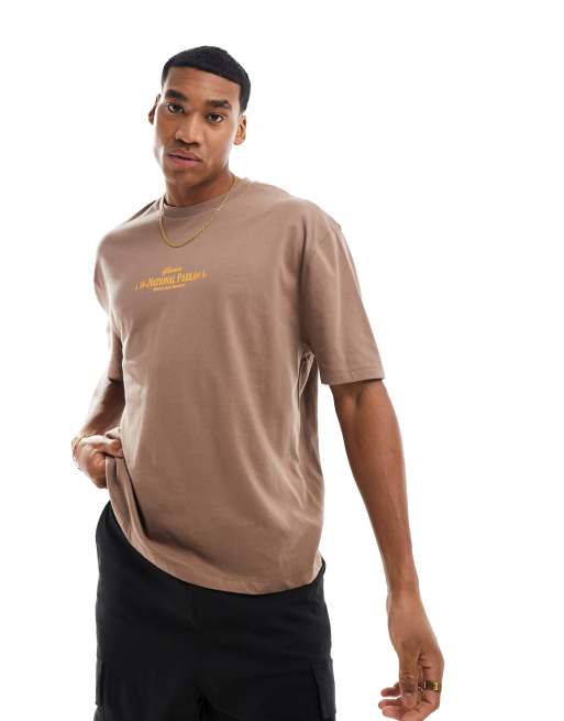 ASOS DESIGN - Oversized T-shirt in bruin met tekstprint op de borst