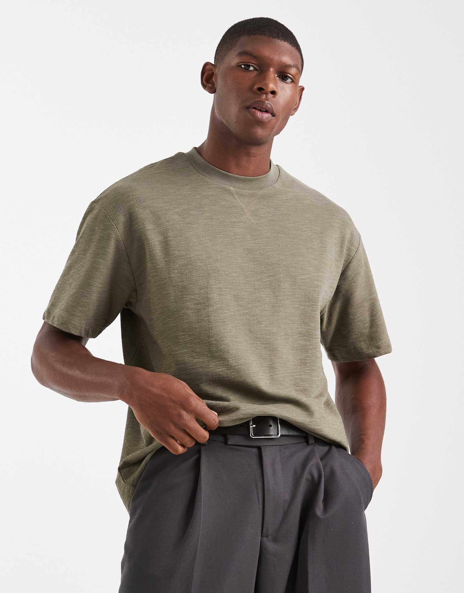  Футболка ASOS DESIGN оверсайз из букле цвета хаки