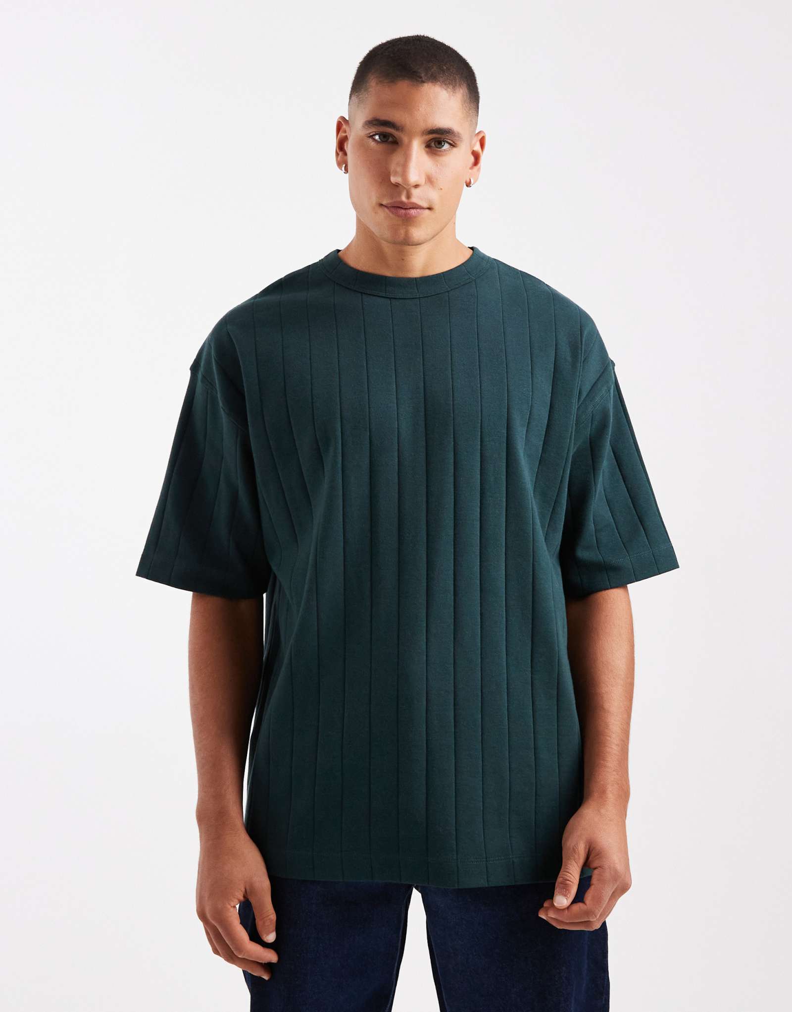 ДИЗАЙНЕРСКАЯ футболка оверсайз ASOS с текстурой в рубчик цвета хаки 