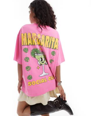 ASOS DESIGN - Oversized T-Shirt in Rosa mit Margarita-Cocktail-Rückenprint