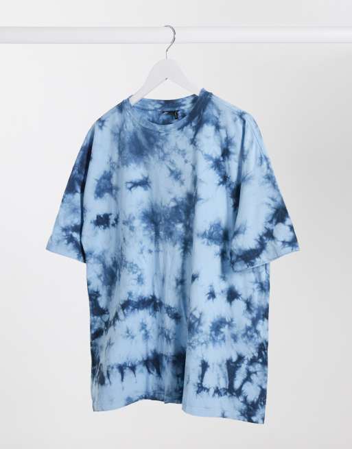 Oversized tie-dye t-shirt