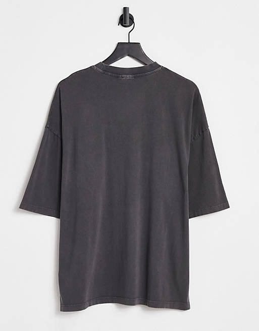 Men oversized t-shirt in washed black with statue print 