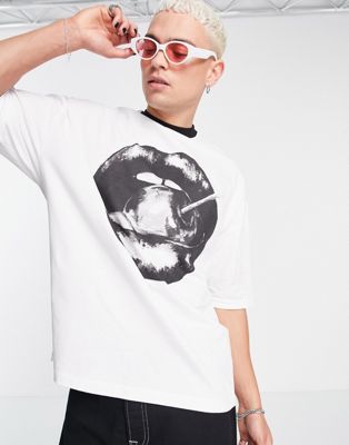 ASOS DESIGN oversized t-shirt in white with lips front print