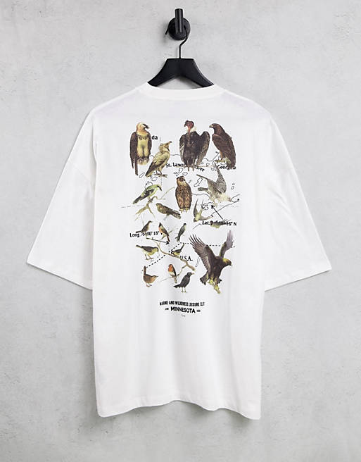 Men oversized t-shirt in white with photographic vintage bird back print 