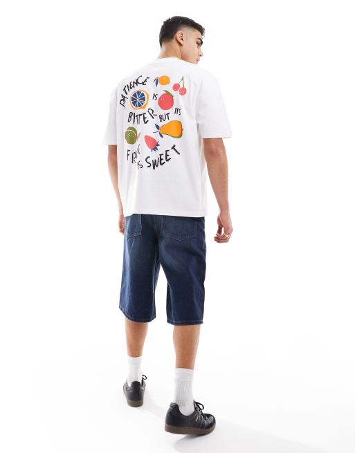 ASOS DESIGN - Oversized T-shirt in wit met abstracte kunstprint op de rug, 3 van 4