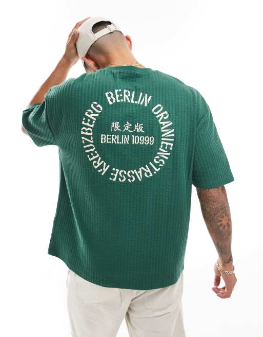 ASOS DESIGN - Oversized T-shirt med 'Berlin'-print på ryggen i grøn