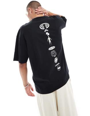 ASOS DESIGN - Oversized t-shirt med firkantet pasform og kosmisk print på brystet og rygsøjlen i sort - view 1