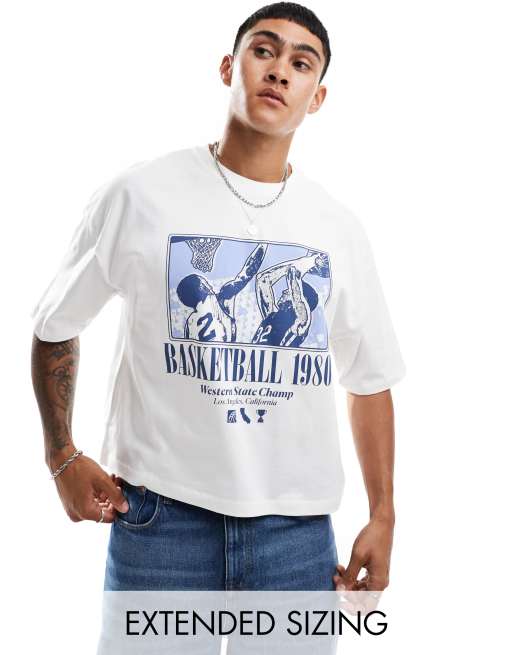 ASOS DESIGN - Oversized T-shirt med scene-print bagpå i hvid i firkantet pasform