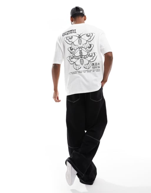 ASOS DESIGN - Oversized T-shirt med sommerfugleprint på ryggen i hvid, 2 af 4