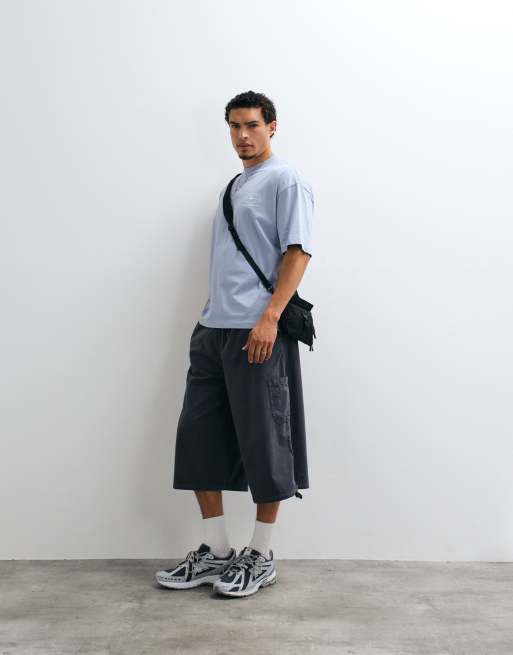 ASOS DESIGN oversized T-shirt med street-grafik i blå, 2 af 5