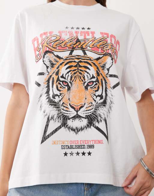 ASOS DESIGN oversized t-shirt med tigerprint i hvid, 4 af 4