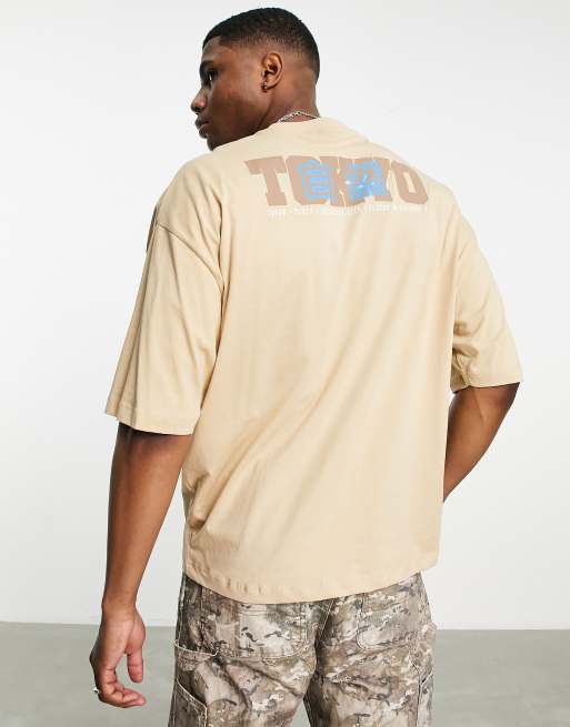 ASOS DESIGN - Oversized T-shirt med 'Tokyo City'-print på ryggen i beige