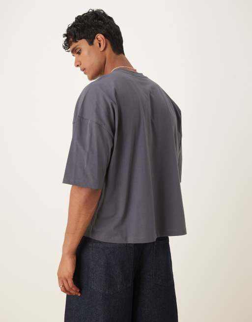 ASOS DESIGN - Oversized T-shirt met borduursel op de borst in zwart met wassing, 3 van 4