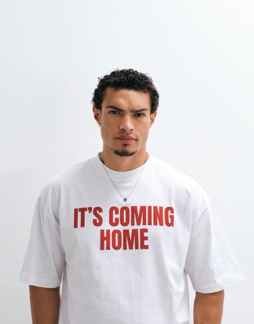 ASOS DESIGN oversized T-shirt met 'coming home'-voetbalslogan in wit, 4 van 5