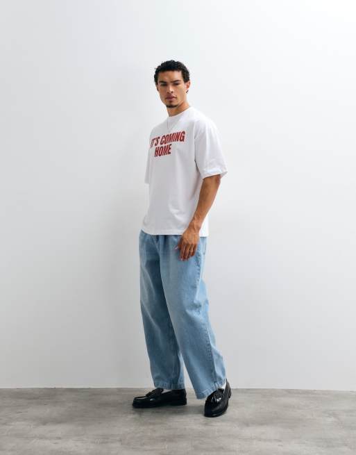 ASOS DESIGN oversized T-shirt met 'coming home'-voetbalslogan in wit, 5 van 5