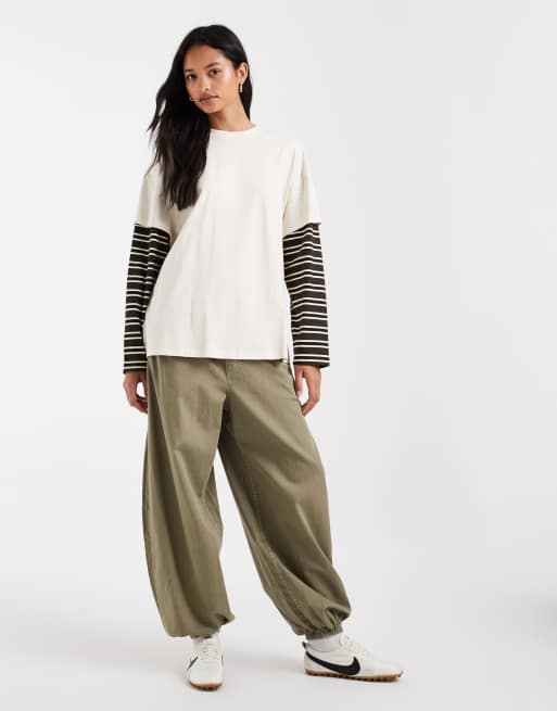 ASOS DESIGN oversized T-shirt met dubbele laag en contrasterende gestreepte mouwen, 2 van 4