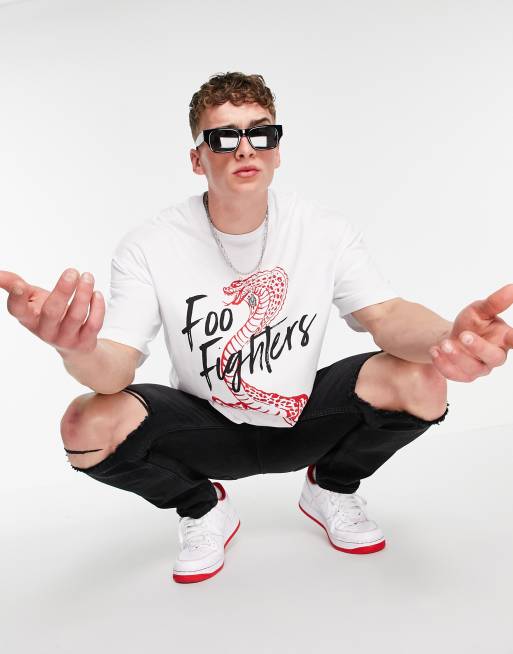 ASOS DESIGN - Oversized T-shirt met 'Foo Fighters' print in wit