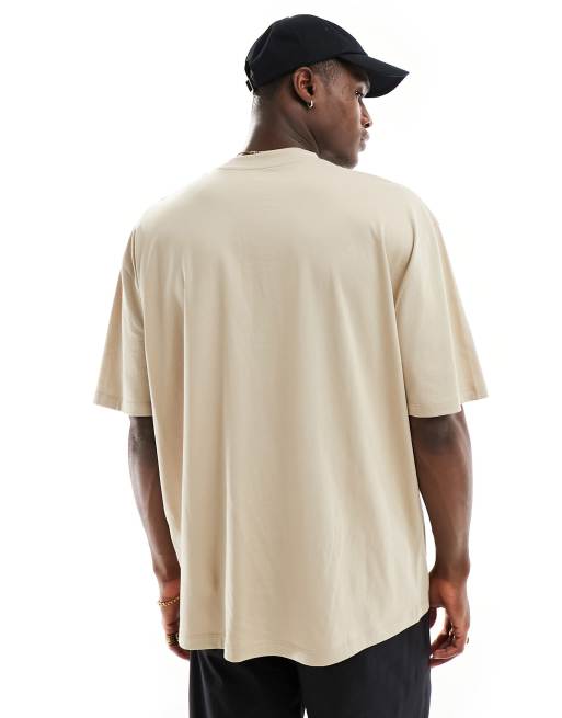 ASOS DESIGN - Oversized T-shirt met fruitprint op de borst in beige, 3 van 4