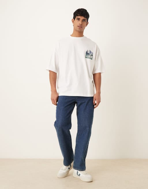 ASOS DESIGN - Oversized T-shirt met grafische bergprint in wit, 2 van 5