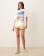 Thumbnail 4 van 4