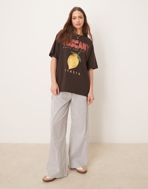 ASOS DESIGN - Oversized T-shirt met grafische print in bruin, 3 van 4