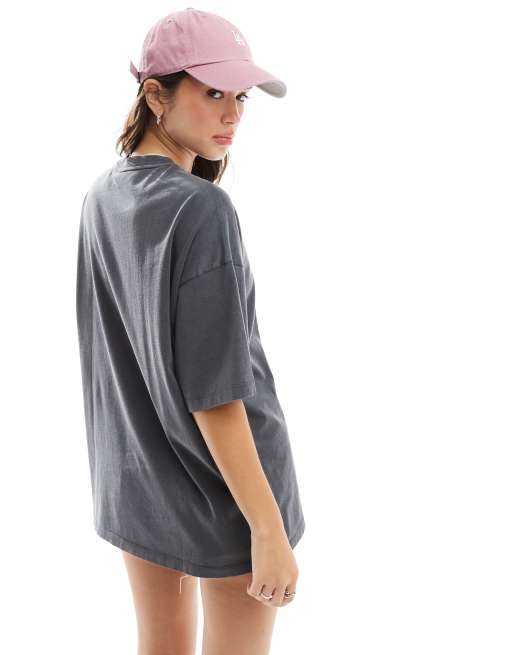 ASOS DESIGN - Oversized T-shirt met grafische print van engelenstandbeeld in bruin met wassing, 4 van 4