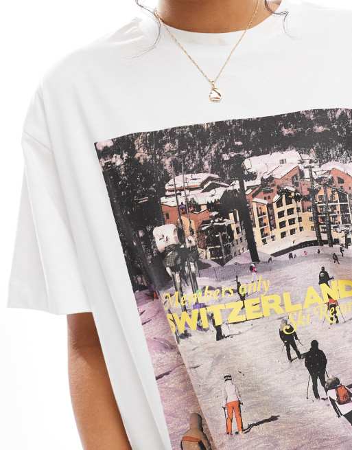 ASOS DESIGN - Oversized T-shirt met grafische print van Zwitserland in wit, 4 van 4