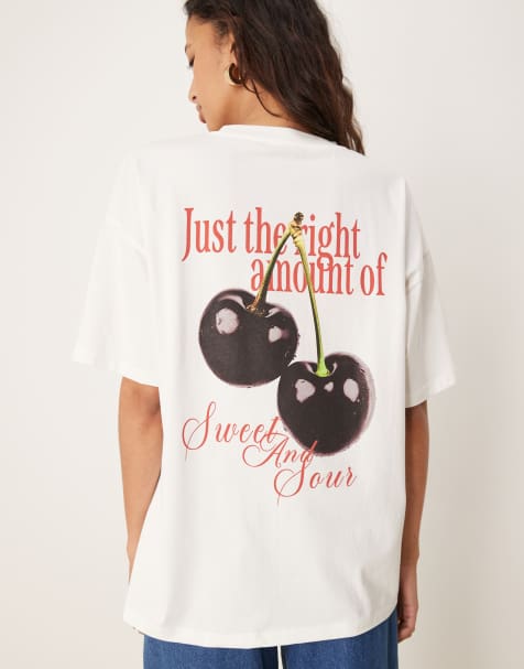 ASOS DESIGN - Oversized T-shirt met grafische 'Sweet And Sour'-kersenprint in ecru - view 1