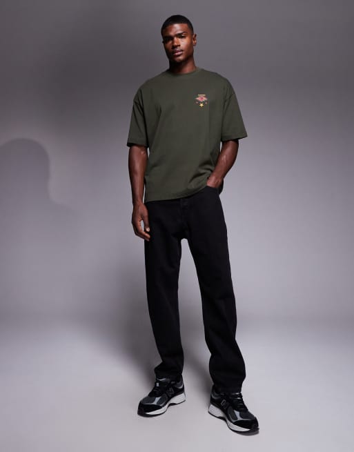 ASOS DESIGN - Oversized T-shirt met grafische tekstprint en embleem in donkergroen, 2 van 5