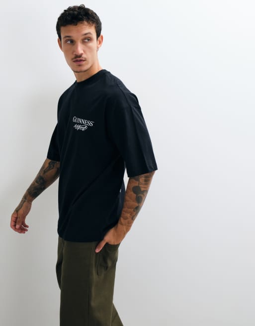 ASOS DESIGN oversized T-shirt met Guinness-print in zwart, 5 van 5