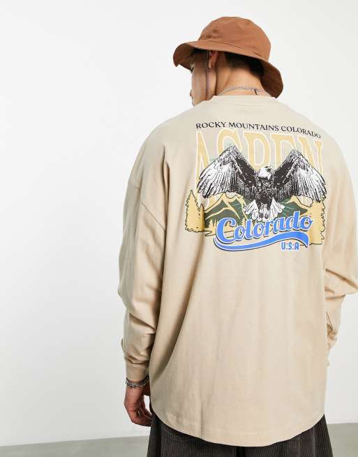 ASOS DESIGN - Oversized T-shirt met lange mouwen en vintage outdoorprint op de achterkant in beige