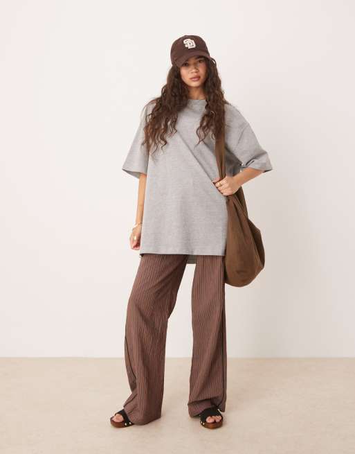ASOS DESIGN - Oversized T-shirt met lange pasvorm van zware stof in gemêleerd grijs, 2 van 4