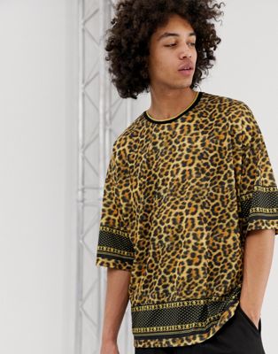 ASOS DESIGN - Oversized t-shirt met luipaard print op de zoom en rug-Multi