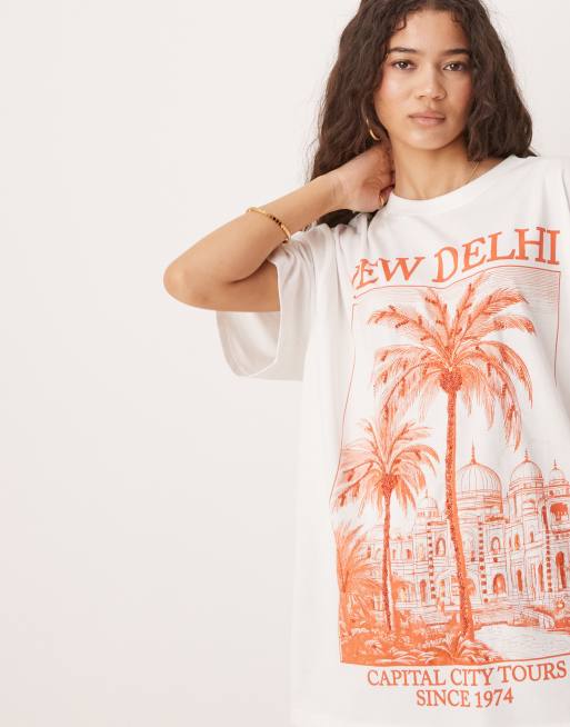ASOS DESIGN - Oversized T-shirt met New Delhi-print met versiering in crème, 2 van 4