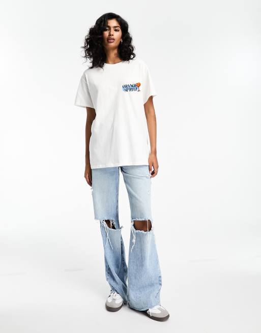 ASOS DESIGN - Oversized T-shirt met oranje Spritz-print in wit, 2 van 3