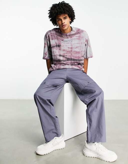 ASOS DESIGN - Oversized T-shirt met paarse grunge wassing en print op de borst, 4 van 4