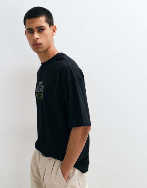 ASOS DESIGN oversized T-shirt met Pokémon Raichu-print in zwart, 4 van 9
