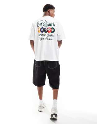 ASOS DESIGN - Oversized T-shirt met print op de achterkant in wit