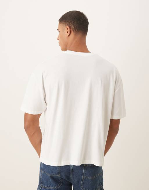 ASOS DESIGN - Oversized T-shirt met rechte pasvorm en cartoon print in wit, 3 van 5